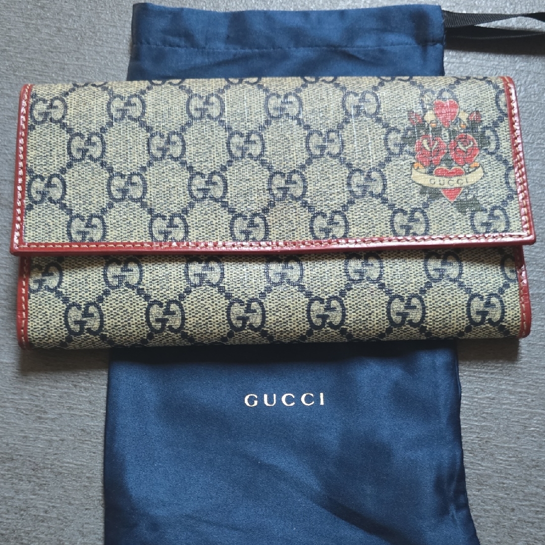 Gucci Navy Blue/Red Gg Supreme Canvas With Patent Leather Trim Continental Walle